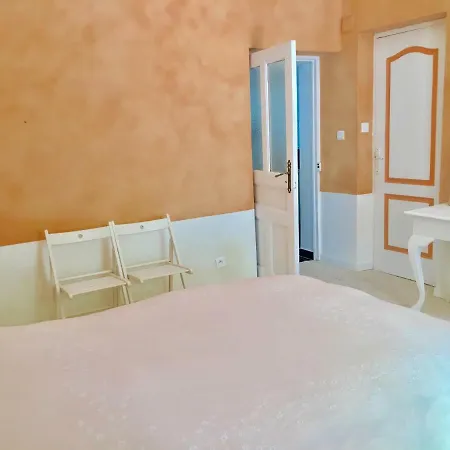 Guest house La Colline Des Oliviers *