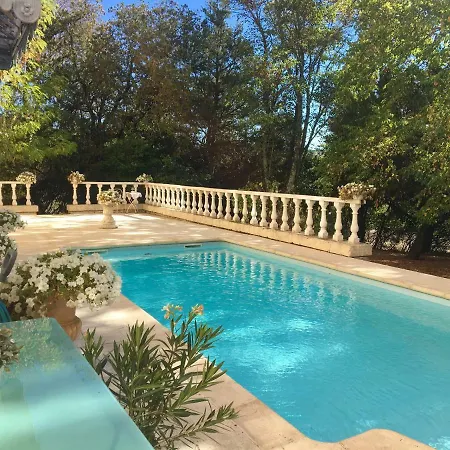 La Colline Des Oliviers * Cannes-et-Clairan